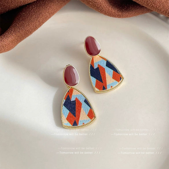 High End Retro Geometric Contrasting Color Enamel Drop Earrings For Women Electroplated Metal Statement Earrings