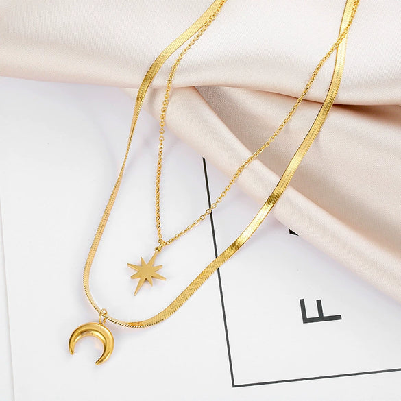 High End Women's Double Layer Clavicle Chain Necklace With Star And Moon Pendant Made Of Titanium Steel And Stainless Steel Geometric Pattern 18K Gold Plated Electroplated