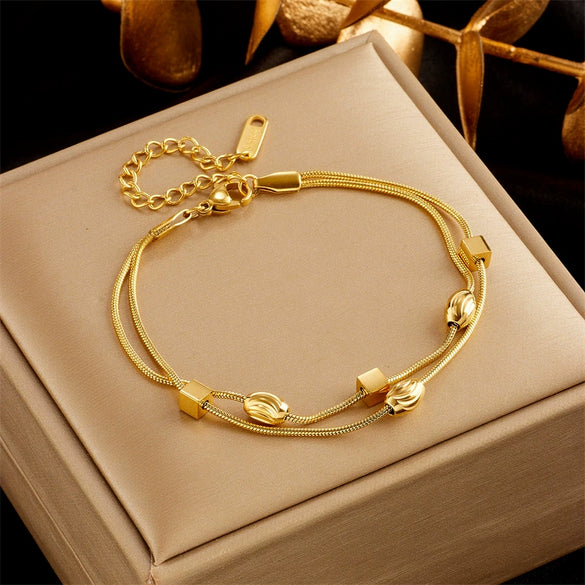 High Grade Niche Design Light Luxury Elegant Gold Plated Titanium Steel Butterfly Pearl Flower Diamond Embedded Women's Bracelet With Electroplating Treatment