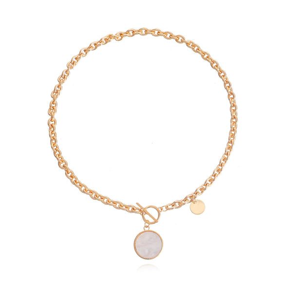 High Grade Stitching Imitation Fritillaria Pendant Necklace For Women Alloy Material Geometric Pattern Electroplating Treatment Twist Chain