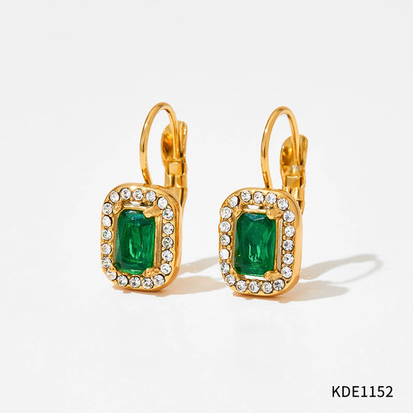 High Grade Women's Elegant Light Luxury Fashion Earrings In Heart And Geometric Shape Made Of Stainless Steel With Electroplating Design
