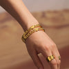 High Quality Love Buckle Stainless Steel Bracelet With Furnace Vacuum Plating And Geometric Design
