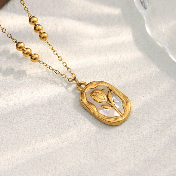 Highend Jewelry Stainless Steel 18K Gold Plated Sun Pendant With Flower Pattern Square Pearl Chain Necklace For Women
