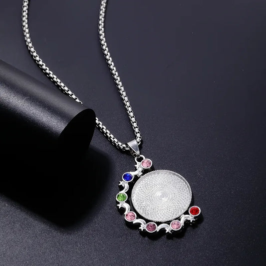 Hip-Hop Color Block Stainless Steel Alloy Inlay Rhinestones Zircon Rhodium Plated Women'S Necklace Pendant