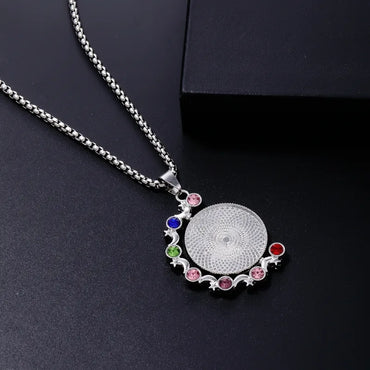 Hip-Hop Color Block Stainless Steel Alloy Inlay Rhinestones Zircon Rhodium Plated Women'S Necklace Pendant