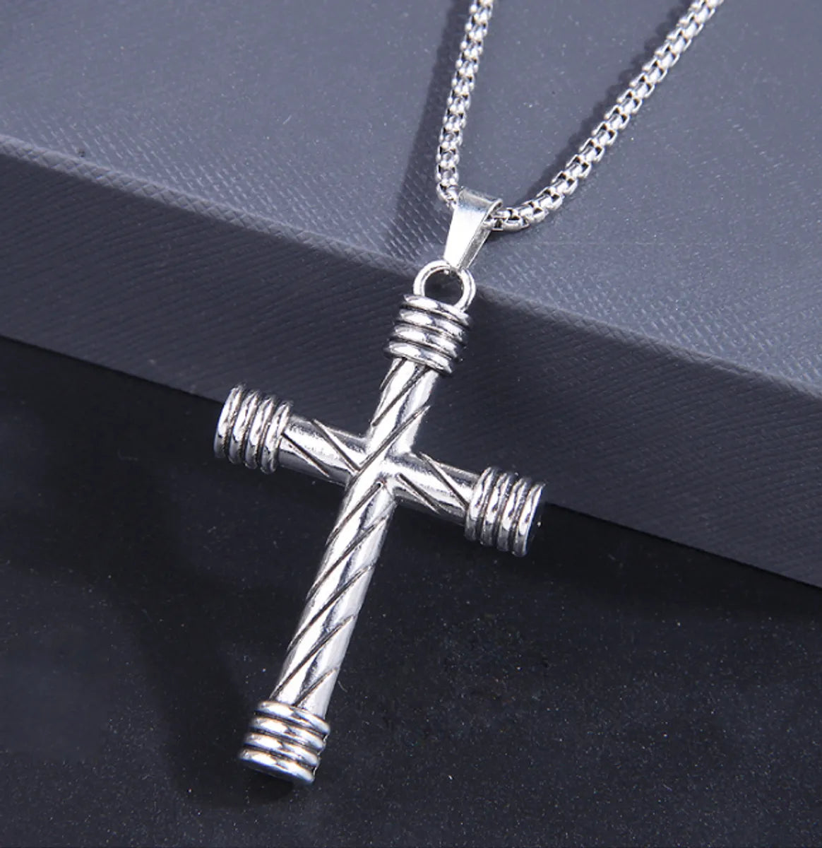 Hip-Hop Cross Alloy Plating Pendant Necklace 1 Piece