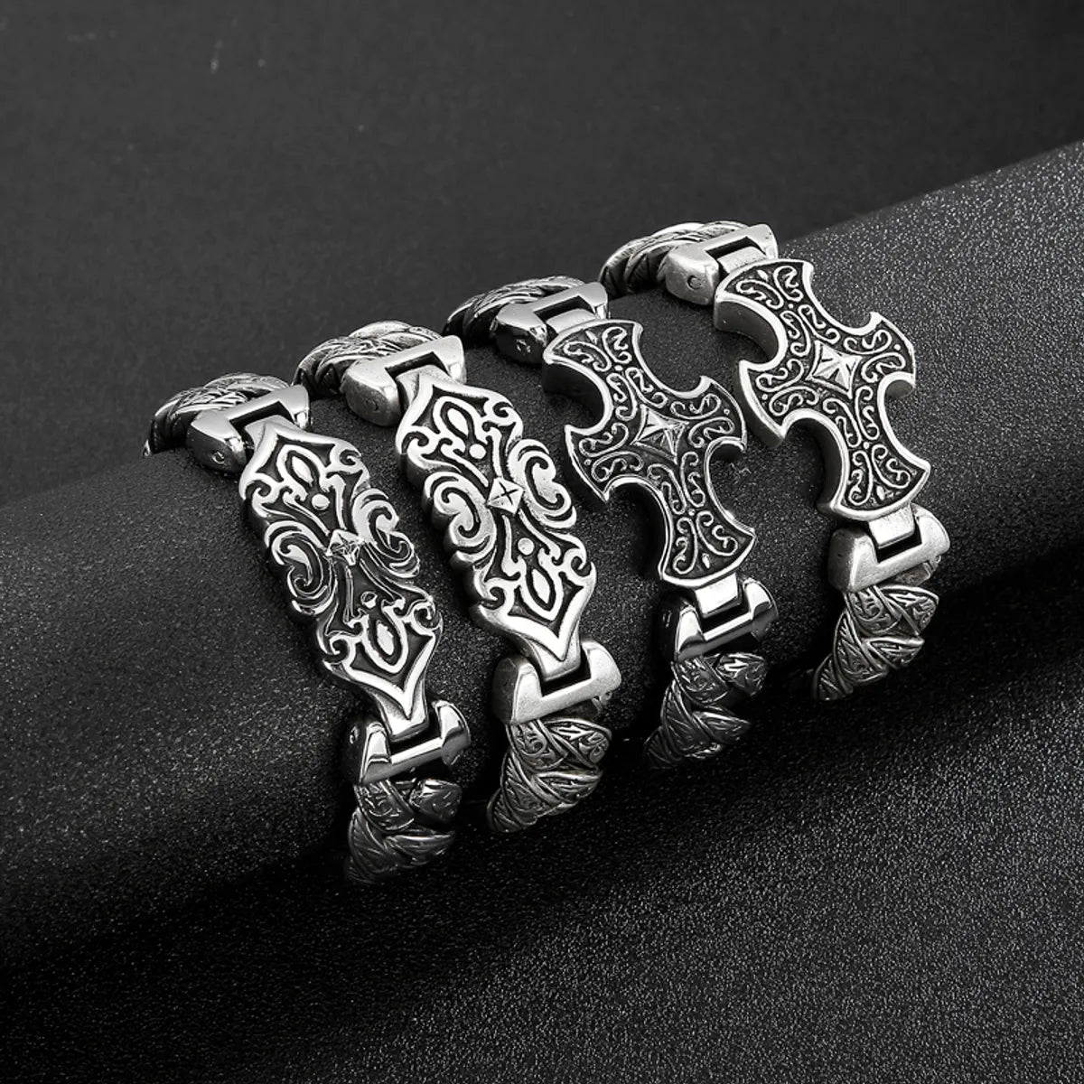 Hip-hop Cross Solid Color Titanium Steel Patchwork Plating Bracelets 1 Piece