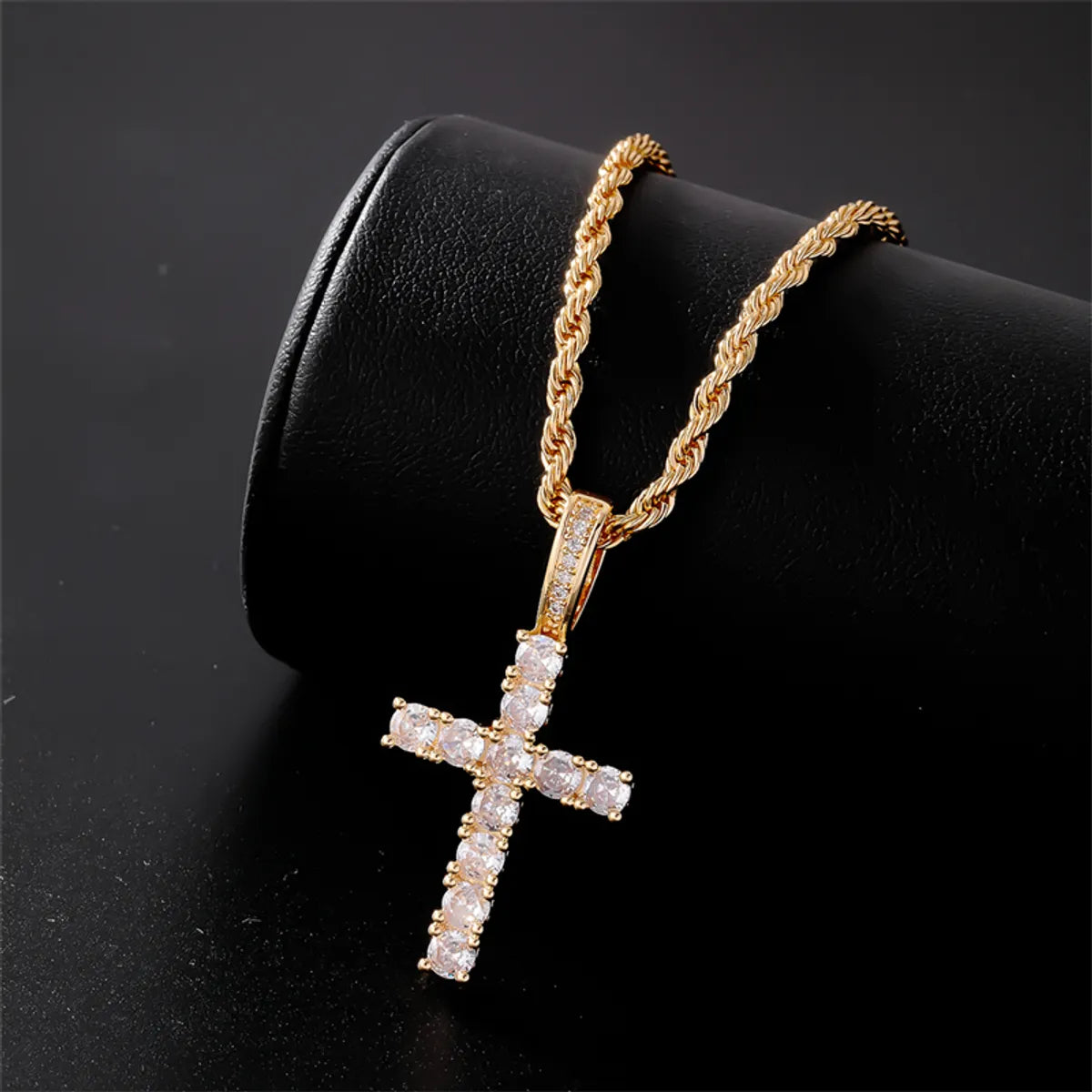 Hip-Hop Cross 304 Stainless Steel Copper Plating Inlay Zircon K Gold Plated Rhodium Plated Women'S Pendant Necklace