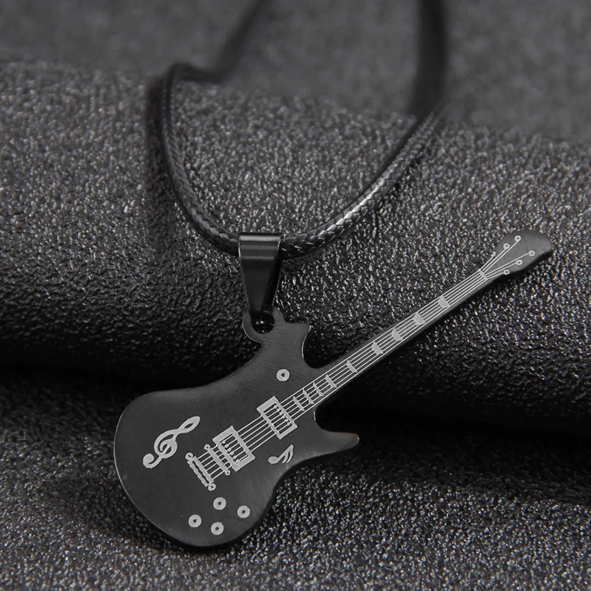 Hip-Hop Guitar Skull Stainless Steel Men'S Pendant Necklace