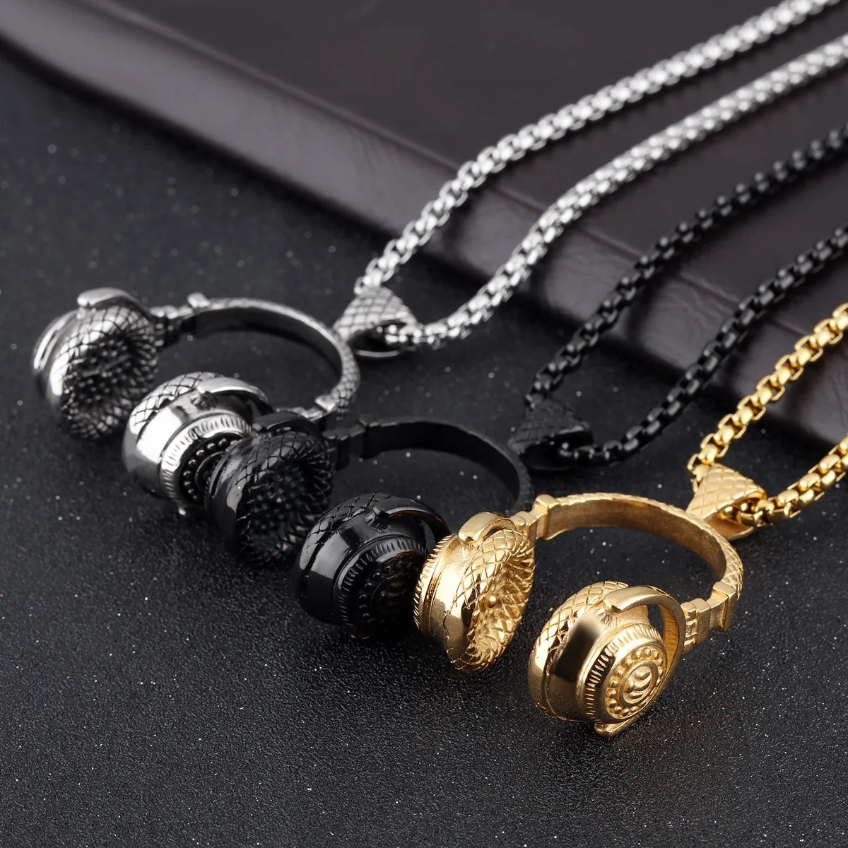 Hip-Hop Headset Stainless Steel Plating Men'S Pendant Necklace