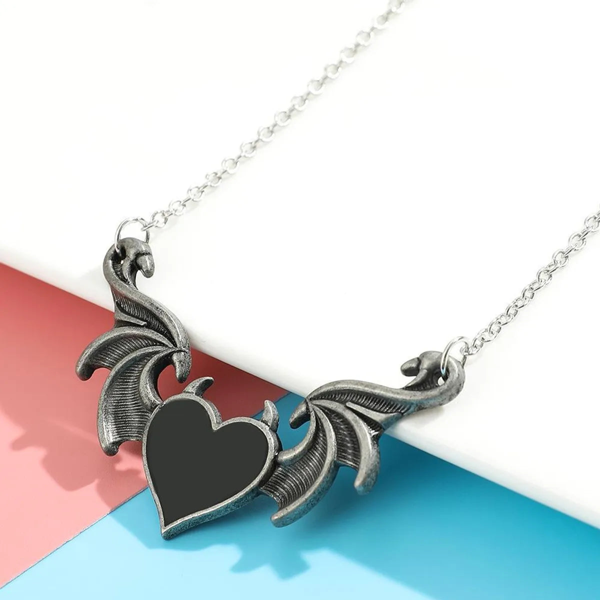 Hip-hop Punk Heart Shape Wings Alloy Enamel Plating Women's Necklace