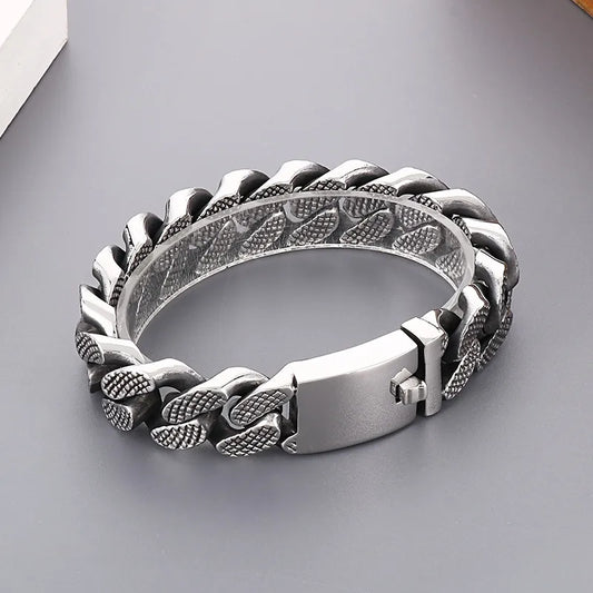 Hip-Hop Punk Solid Color Titanium Steel Men'S Bracelets