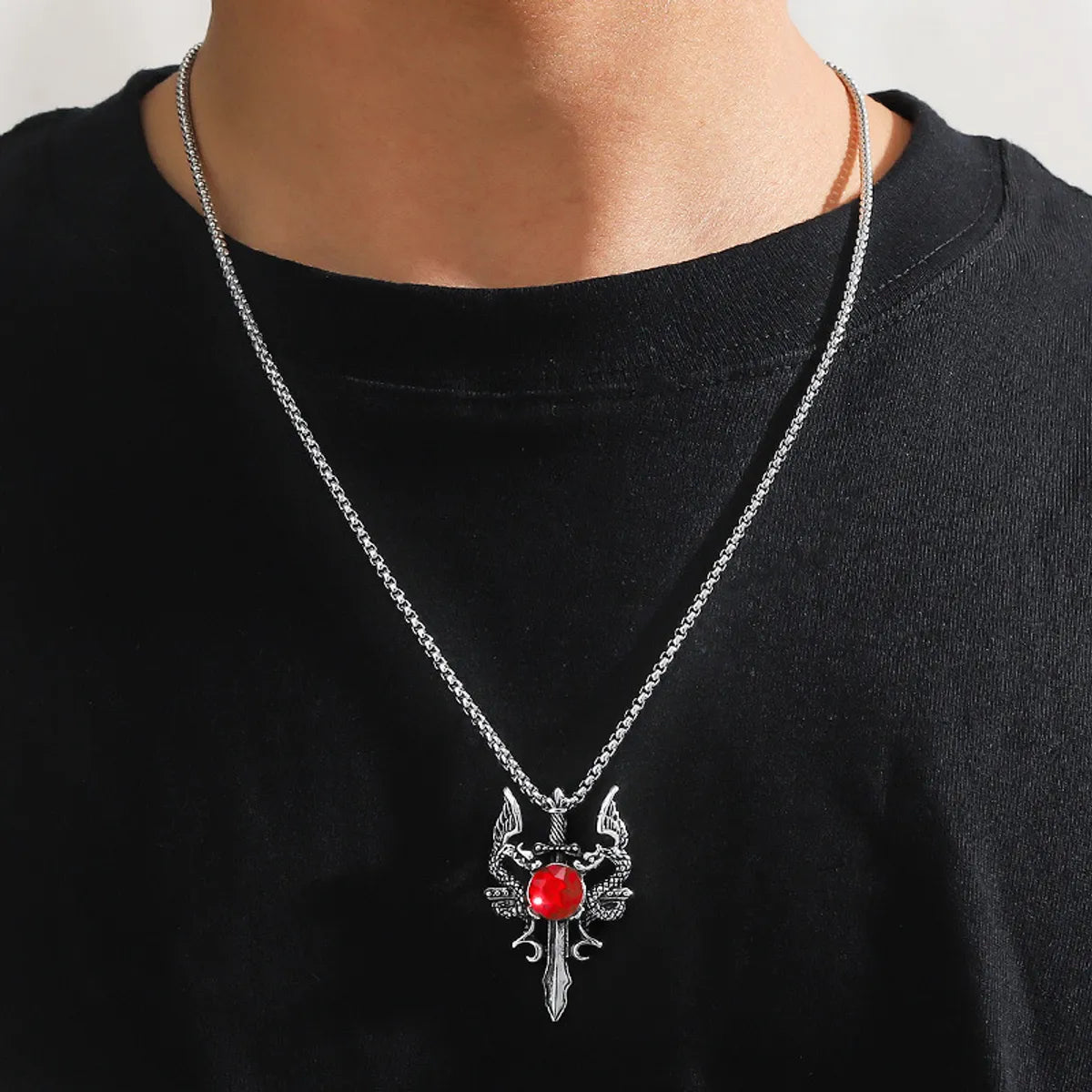 Hip-Hop Retro Dragon Alloy Titanium Steel Inlay Rhinestones Men'S Pendant Necklace