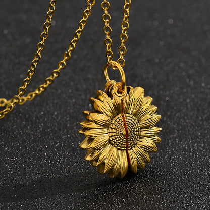 Hip-Hop Retro Flower Alloy Plating Gold Plated Pendant Necklace