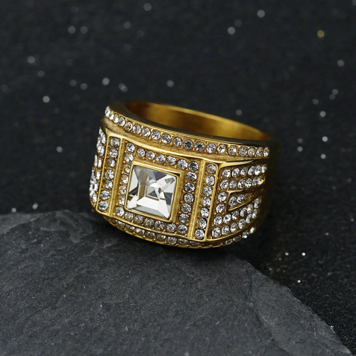 Hip-Hop Retro Solid Color 304 Stainless Steel Inlay Rhinestones Men'S Rings