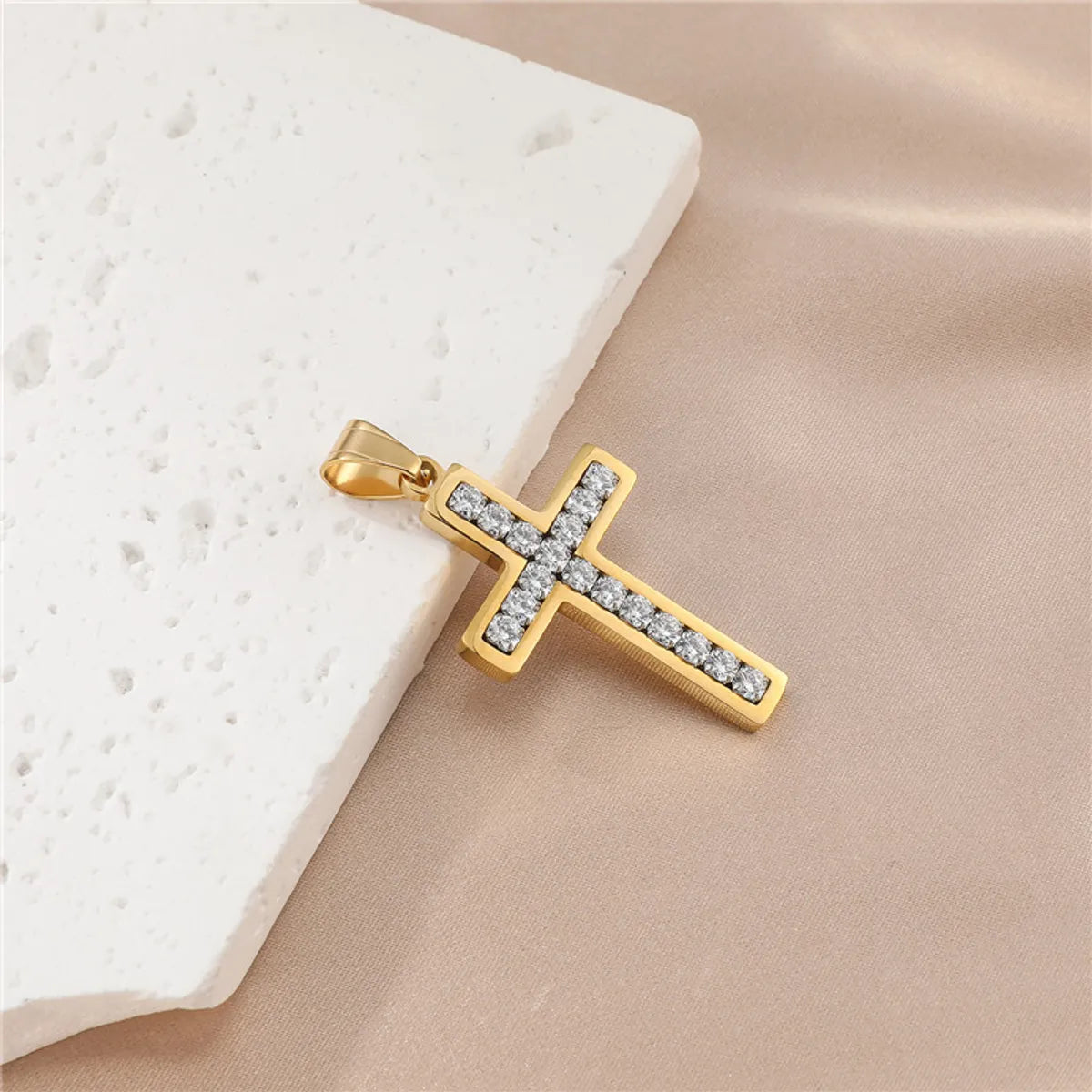 Hip-Hop Simple Style Cross Stainless Steel Plating Inlay Zircon Gold Plated Men'S Pendant Necklace