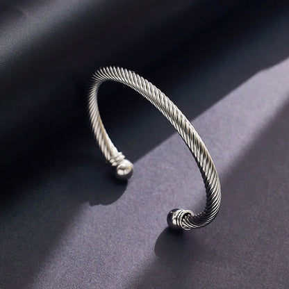 Hip-Hop Solid Color Spiral Stripe Titanium Steel Plating Twisted Cable Bracele 1 Piece