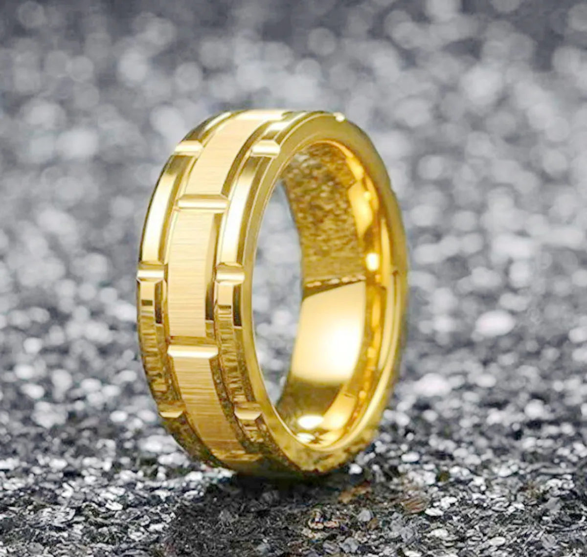 Hip-Hop Solid Color Titanium Steel Carving 18K Gold Plated Men'S Rings