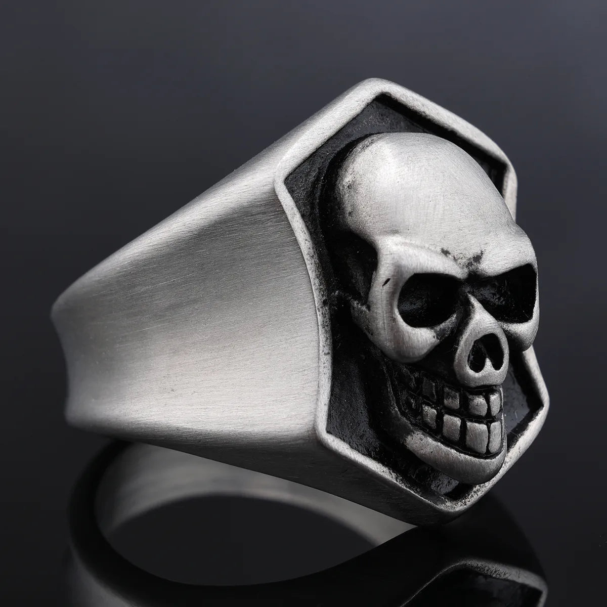 Hip-Hop Streetwear Skull 304 Stainless Steel Carving Men'S Rings