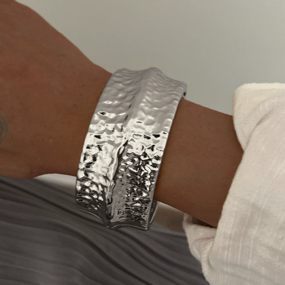 Hiphop Style Irregular Alloy Hammer Wideface Electroplated Bracelet