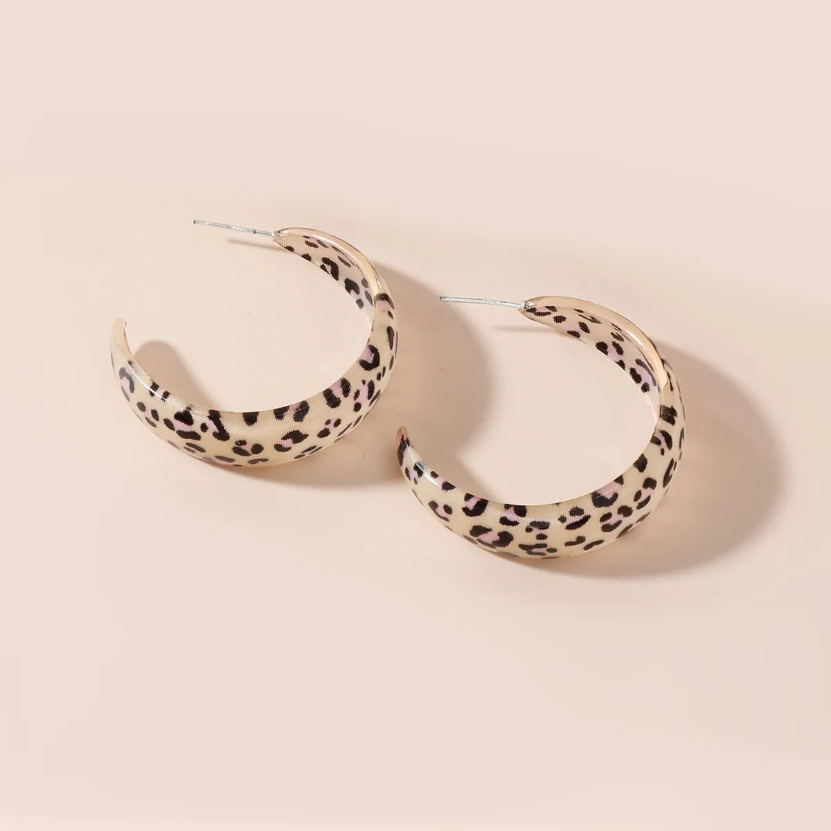 Holiday Style 925 Silver Needle Hypoallergenic Resin Leopard Print Earrings