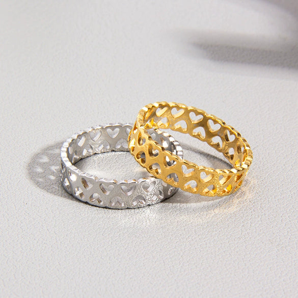 Hollow Love Heart Titanium Steel Ring For Men And Women Couple Rings Electroplated Hand Jewelry