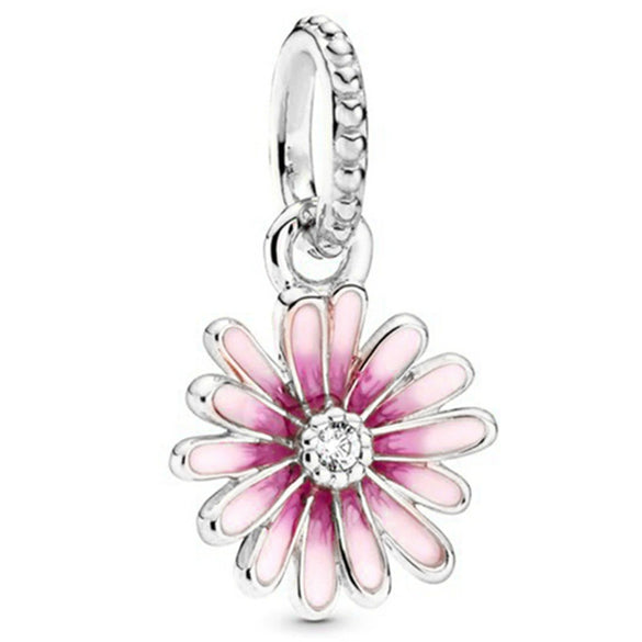 Hollow Pink Beaded Daisy Pendant Metal Jewelry Accessories With Electroplating And Totem Pattern For Female Diy Bracelet