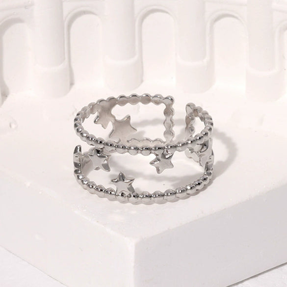 Hollow Star Titanium Steel And Stainless Steel Ring 18K Gold Plated With Electroplating For Women