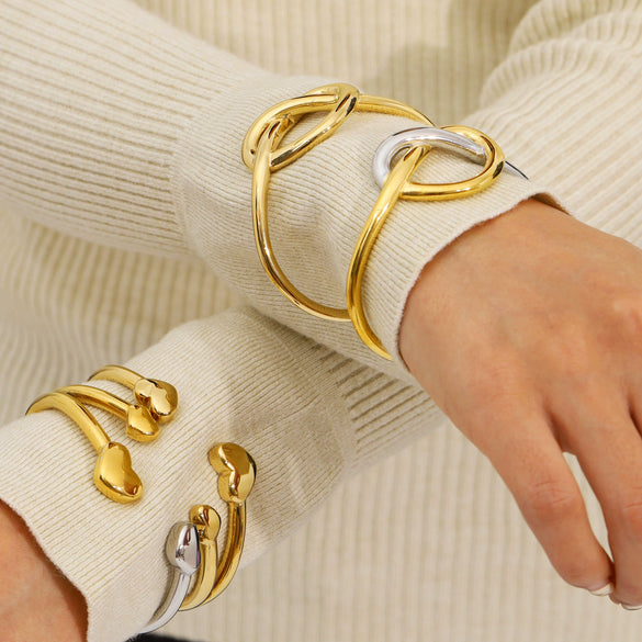 Hotselling Stainless Steel 18K Gold Electroplated Polished Bracelet With Geometric Knot Design