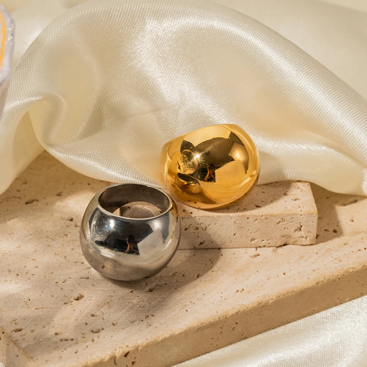 Ig Style Ball Stainless Steel 18k Gold Plated Rings In Bulk