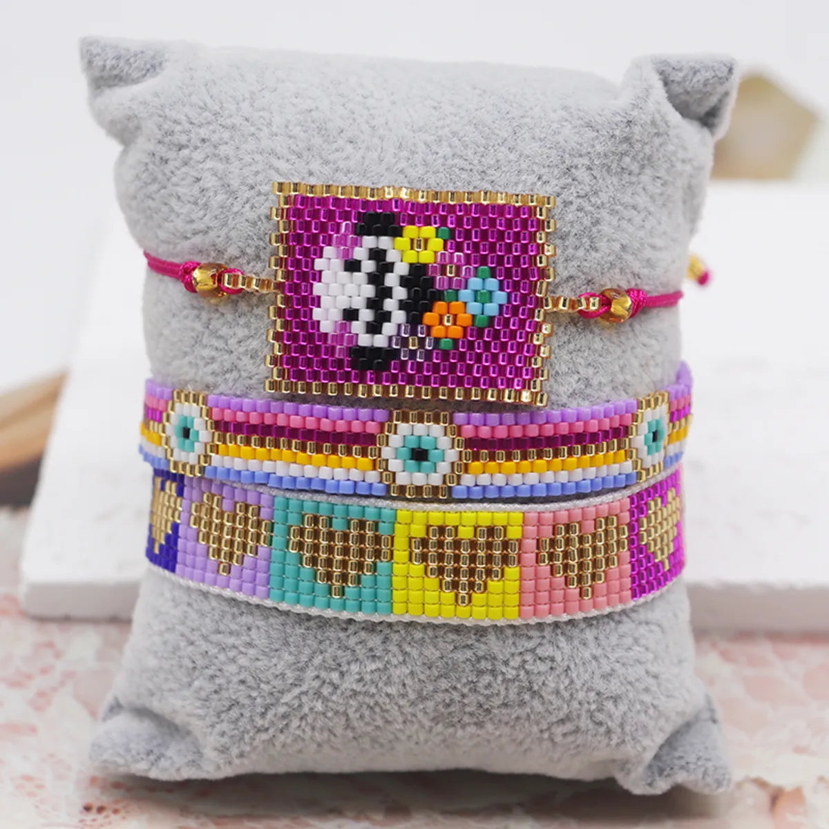 IG Style Cartoon Character Heart Shape Eye Glass Knitting Women's Bracelets