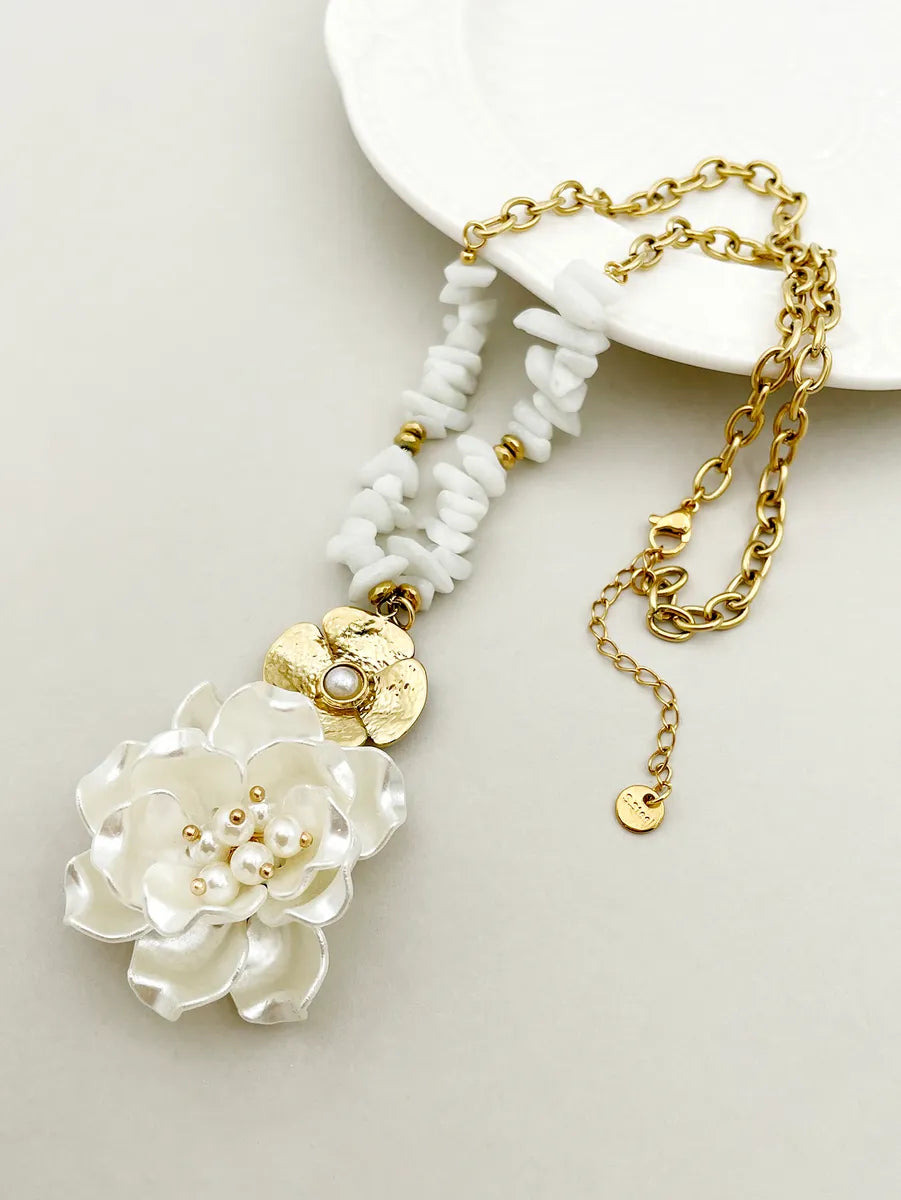 Ig Style Casual Flower Stainless Steel Shell Beaded Plating Inlay Pearl Gold Plated Pendant Necklace