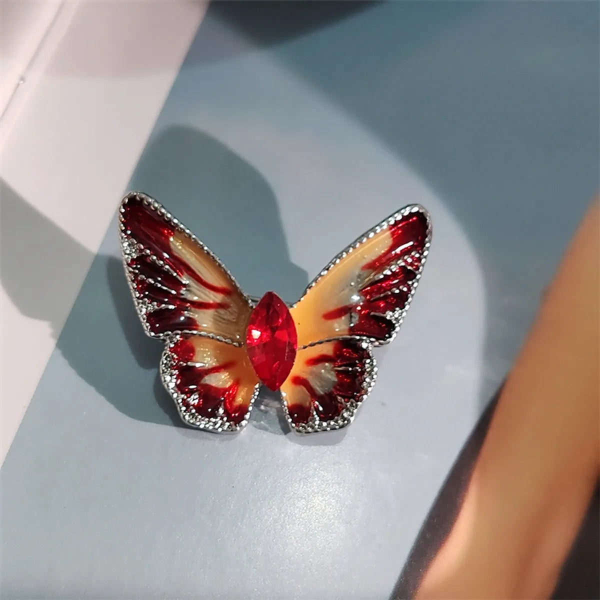 IG Style Casual Sweet Butterfly Alloy Enamel Hollow Out Inlay Artificial Crystal Rhinestones Unisex Brooches