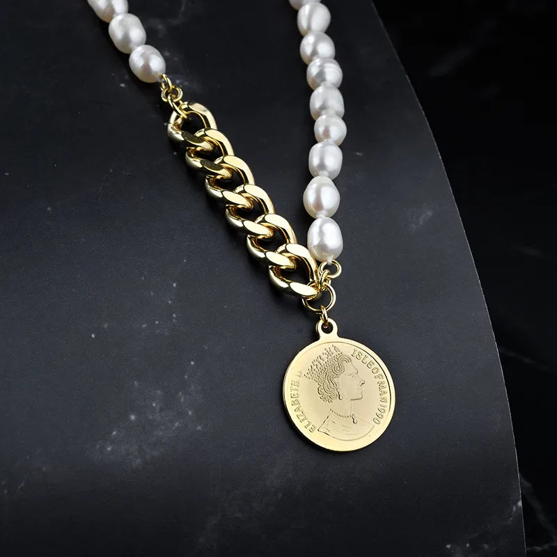 Ig Style Commute Color Block Alloy Freshwater Pearl Copper Polishing Plating Inlay Zircon Gold Plated Pendant Necklace