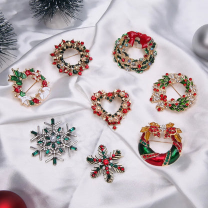 IG Style Cute Christmas Tree Santa Claus Snowflake Zinc Alloy Enamel Inlay Rhinestones Pearl Unisex Brooches