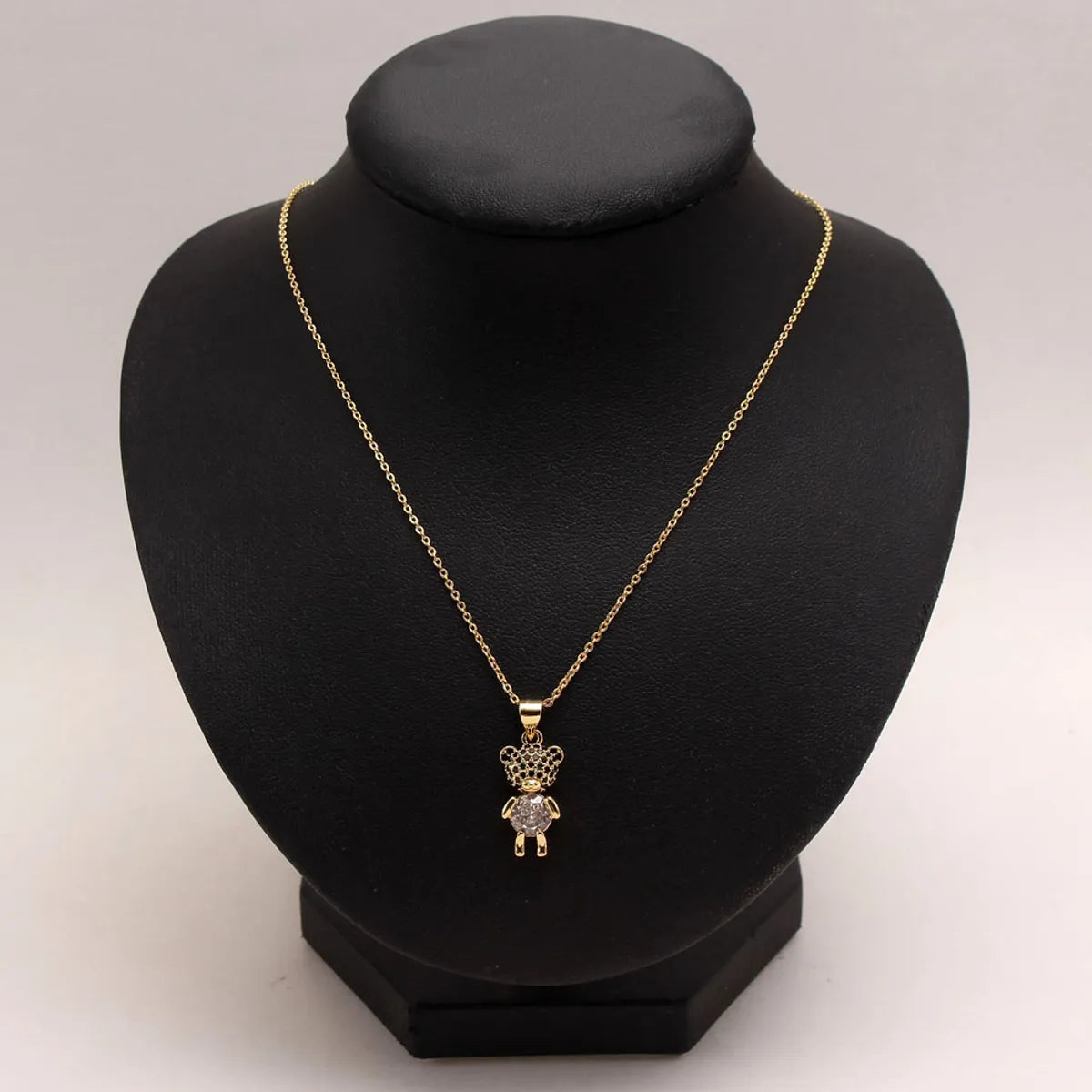 Ig Style Cute Little Bear Copper Gold Plated Zircon Pendant Necklace In Bulk