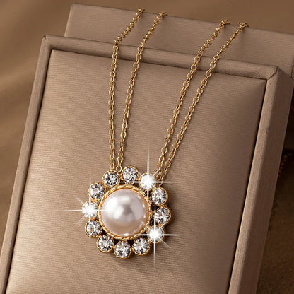 IG Style Elegant Shiny Flower Ferroalloy Zinc Alloy Inlay Pearl Zircon 14K Gold Plated Women'S Necklace