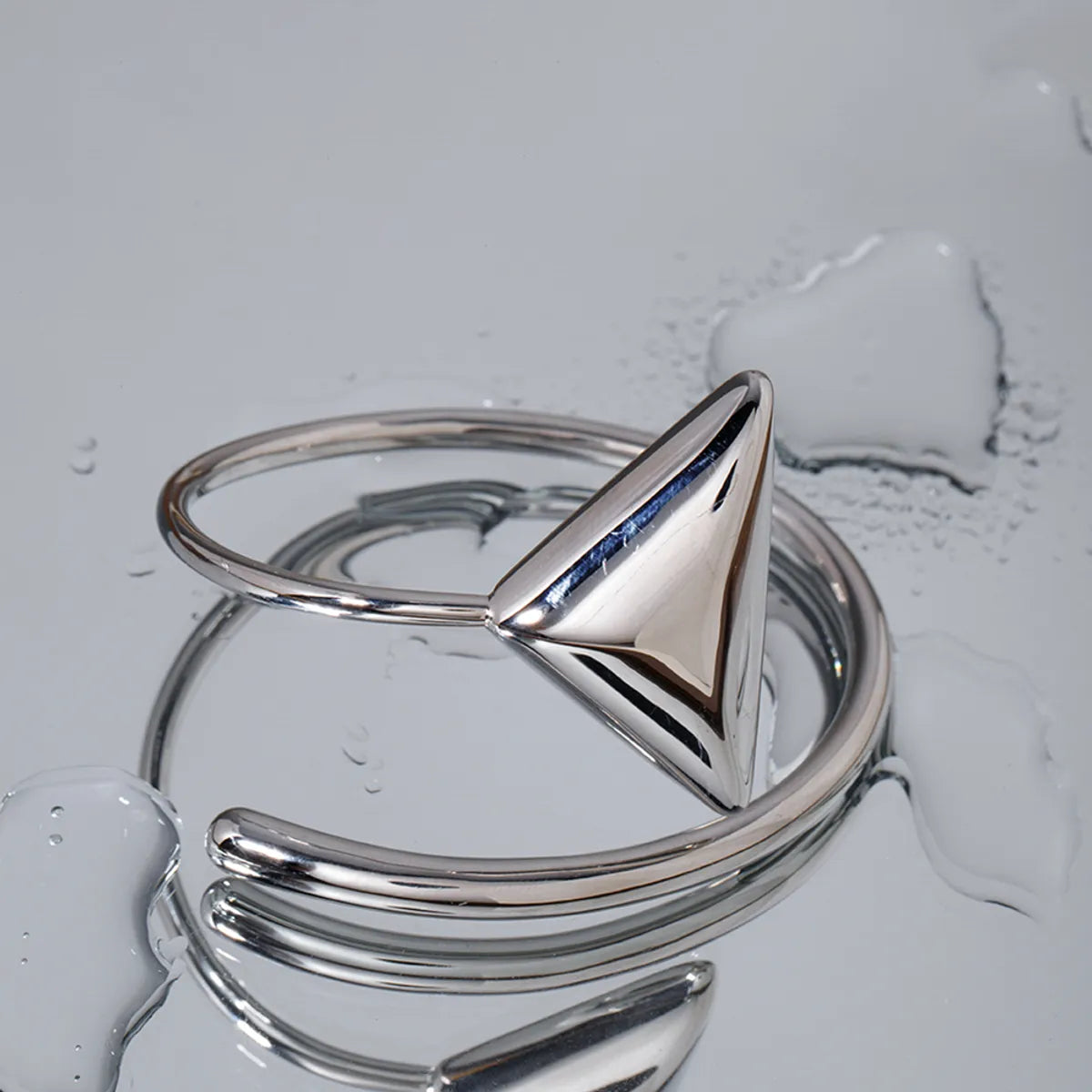 IG Style Elegant Triangle 304 Stainless Steel Bangle In Bulk