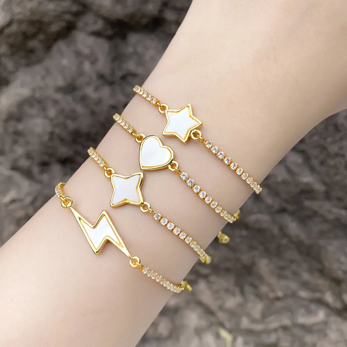 Ig Style Fashion Simple Style Star Heart Shape Lightning Copper Plating Inlay Zircon 18k Gold Plated Bracelets