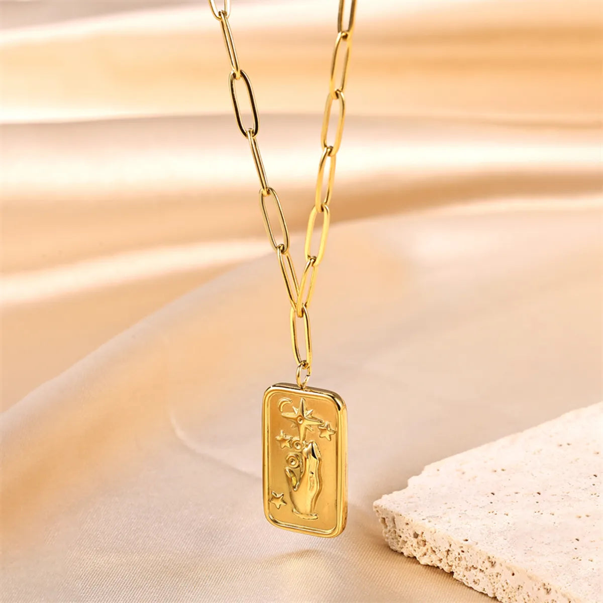 Ig Style French Style Flower Stainless Steel Plating 18k Gold Plated Pendant Necklace