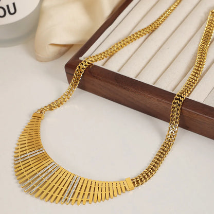 Ig Style Glam Geometric Titanium Steel Plating Inlay Rhinestones 18k Gold Plated Necklace