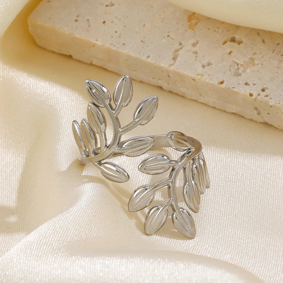 304 Stainless Steel 18K Gold Plated IG Style Plating Leaves Open Rings