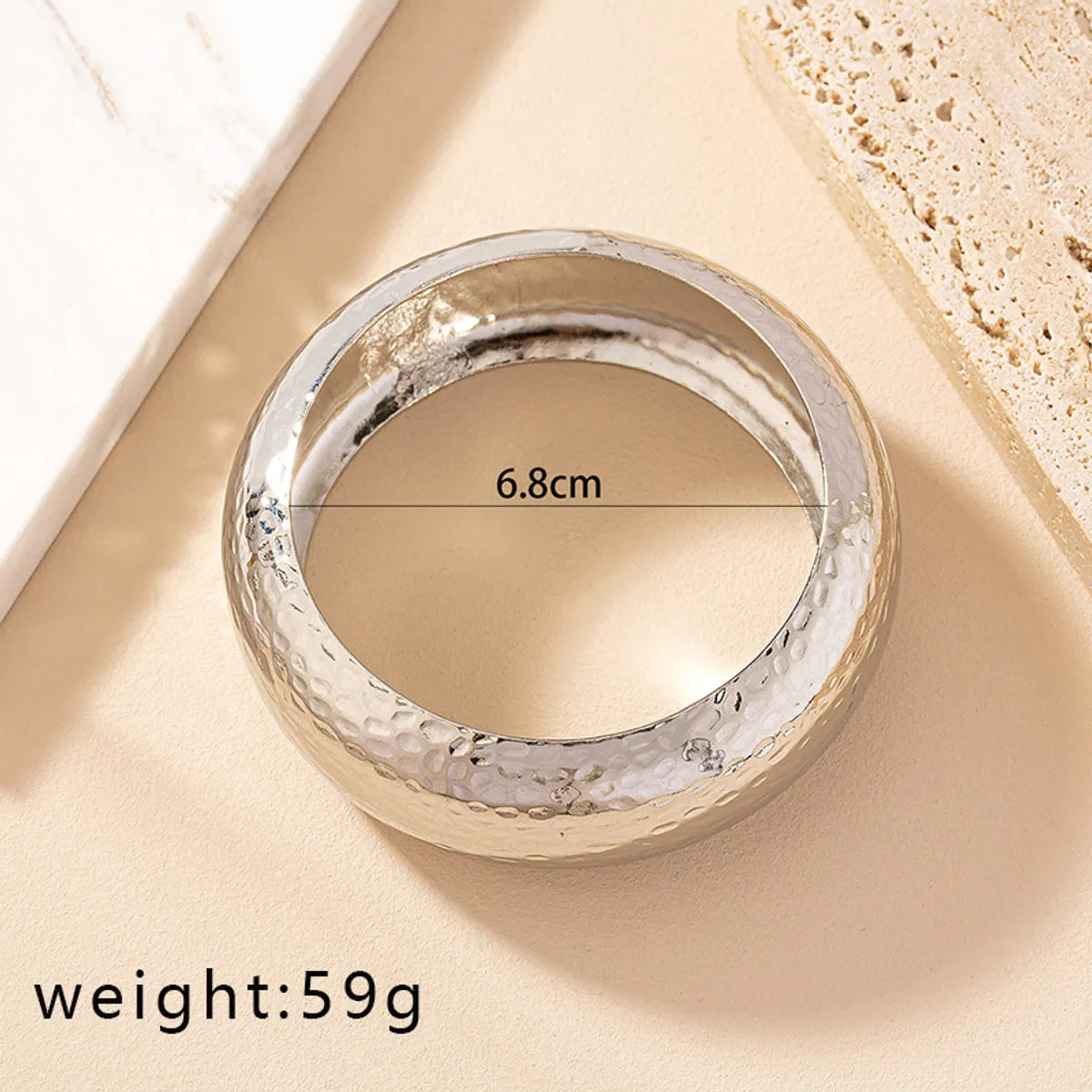 Ig Style Retro Commute Round Alloy Plating Gold Plated Women'S Bangle