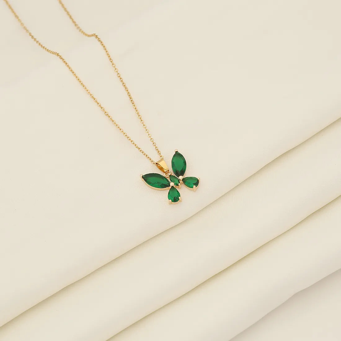 Wholesale IG Style Shiny Butterfly 304 Stainless Steel Inlay 18K Gold Plated Glass Pendant Necklace