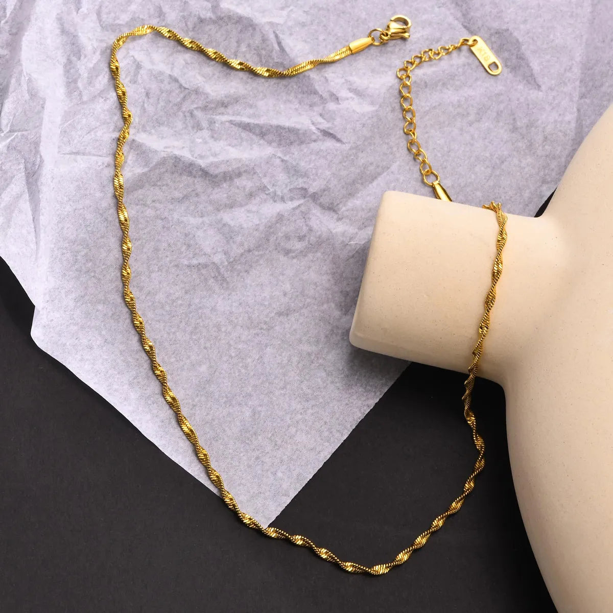 Ig Style Shiny Solid Color Stainless Steel Handmade Plating 18k Gold Plated Necklace