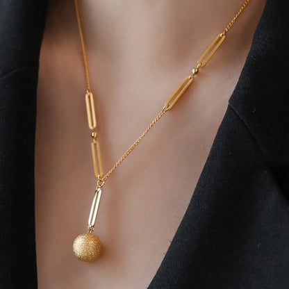 Ig Style Simple Style Ball Titanium Steel Plating 18k Gold Plated Pendant Necklace Long Necklace