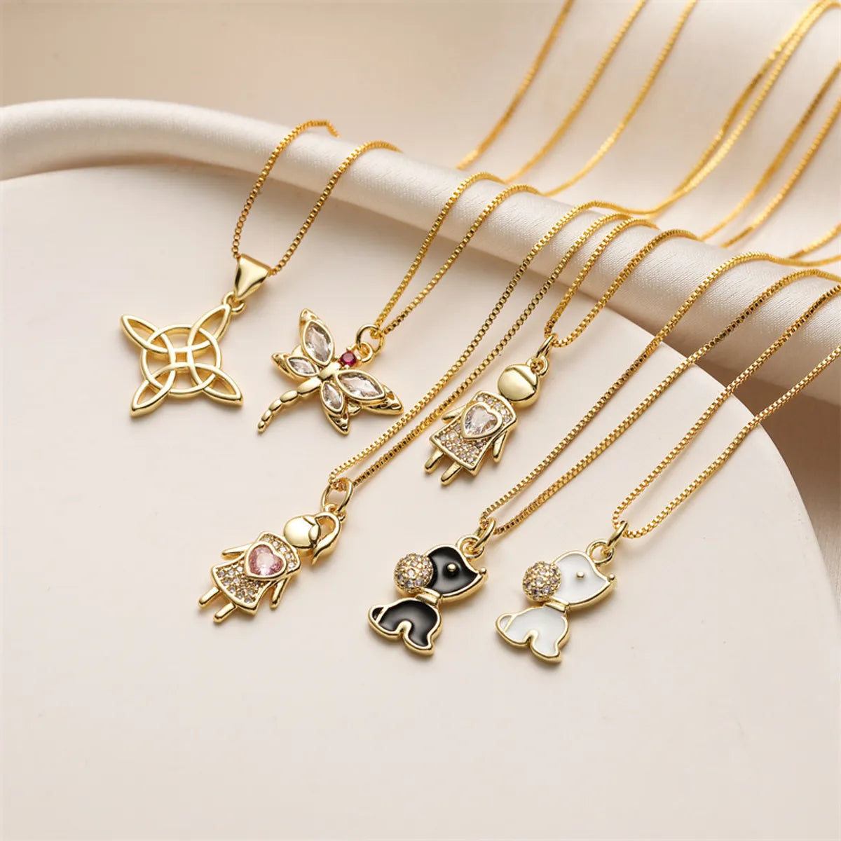 Ig Style Simple Style Dog Cat Copper Plating Inlay Zircon Gold Plated Pendant Necklace