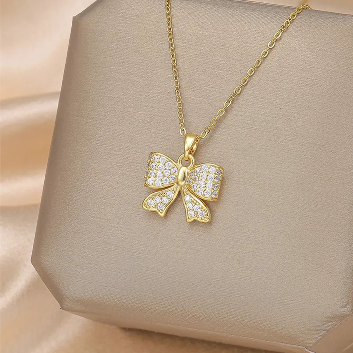 Ig Style Simple Style Electrocardiogram Wings Bow Knot Stainless Steel Copper Plating Inlay Opal Zircon Gold Plated Silver Plated Pendant Necklace