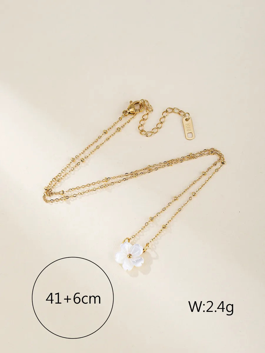 Ig Style Simple Style Flower Stainless Steel Shell Titanium Steel Plating Three-dimensional 18k Gold Plated Gold Plated Necklace