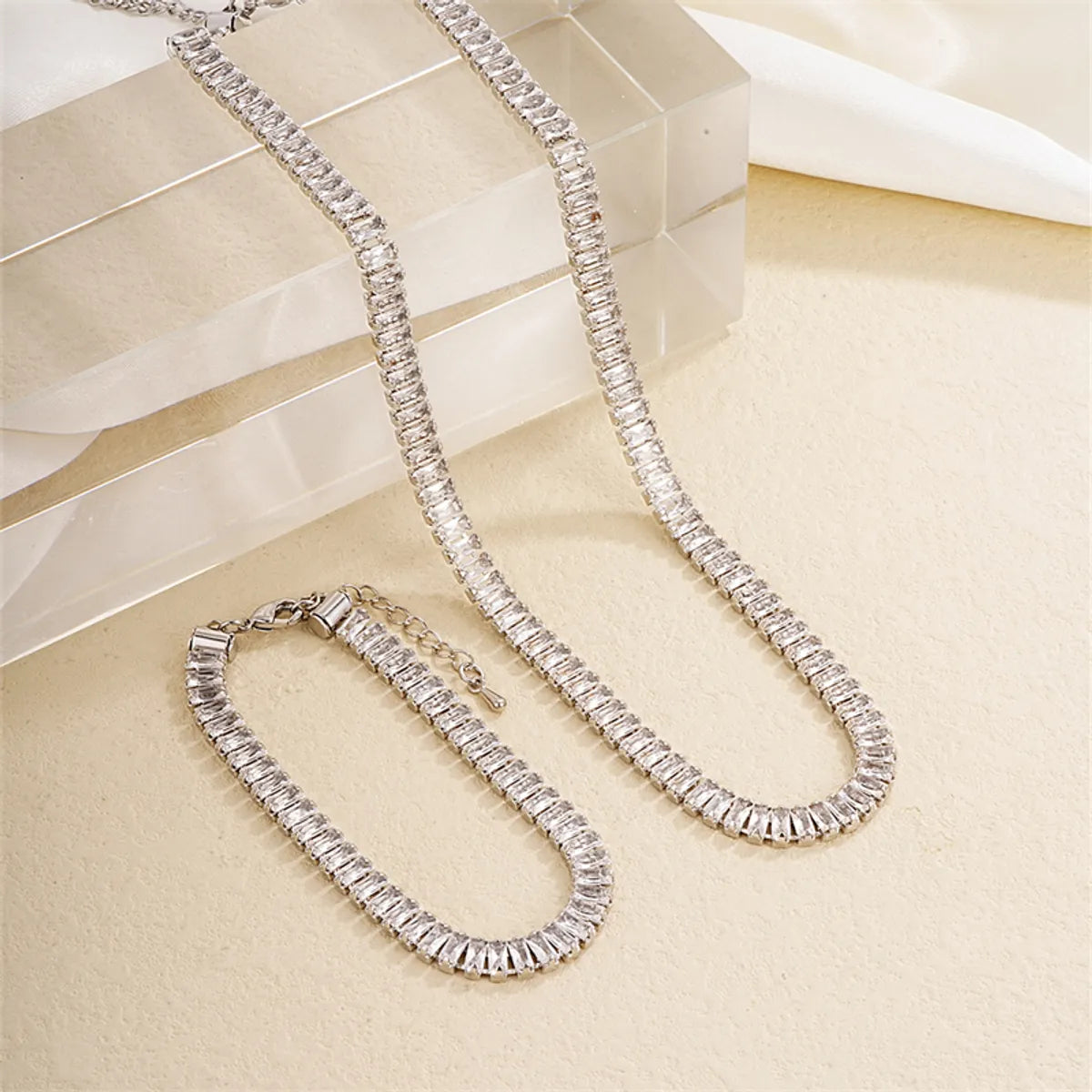 Ig Style Simple Style Rectangle Copper Plating Chain Inlay Zircon Bracelets Necklace